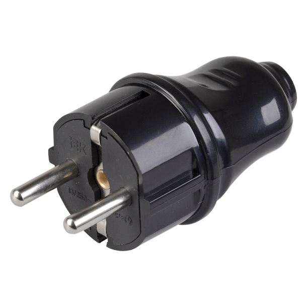 Вилка с заземлением черная IEK от магазина ЛесКонПром.ру