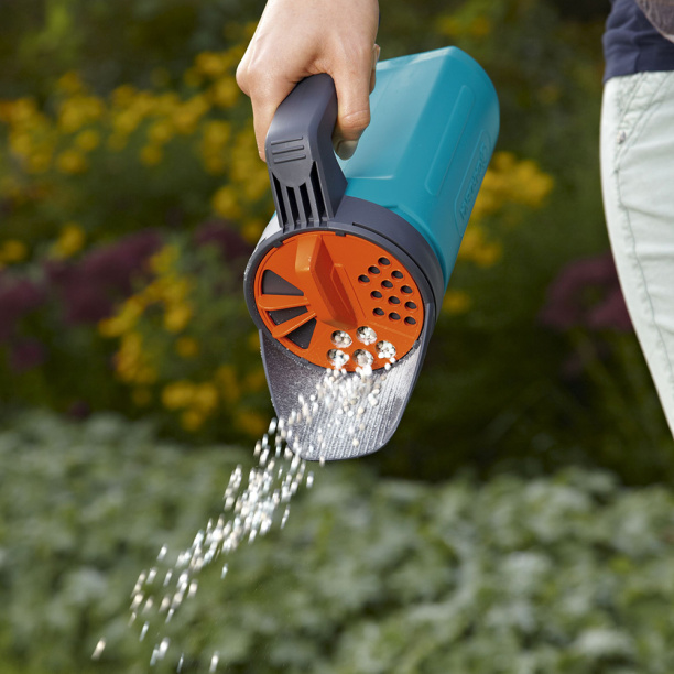 Разбрасыватель-сеялка Gardena ручной от магазина ЛесКонПром.ру