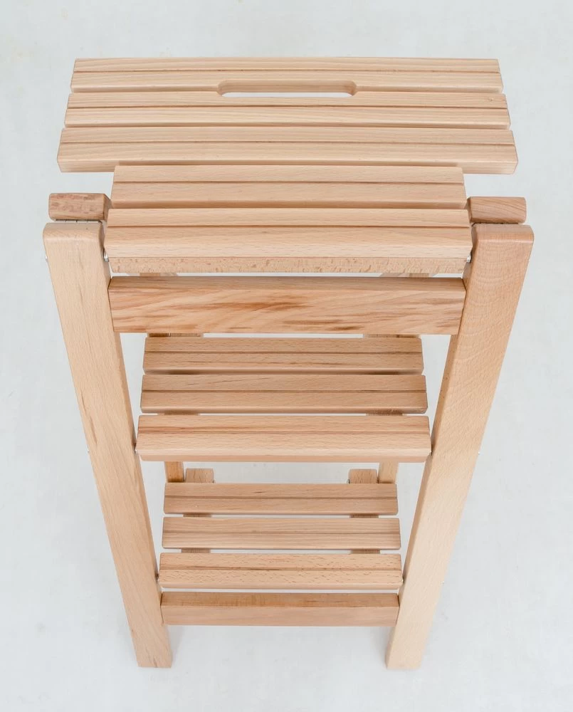 Стремянка-табурет деревянная с широкими ступенями Hoz-Block Микки 2 ступени Светлая (арт. СДМТ-2С) от магазина ЛесКонПром.ру