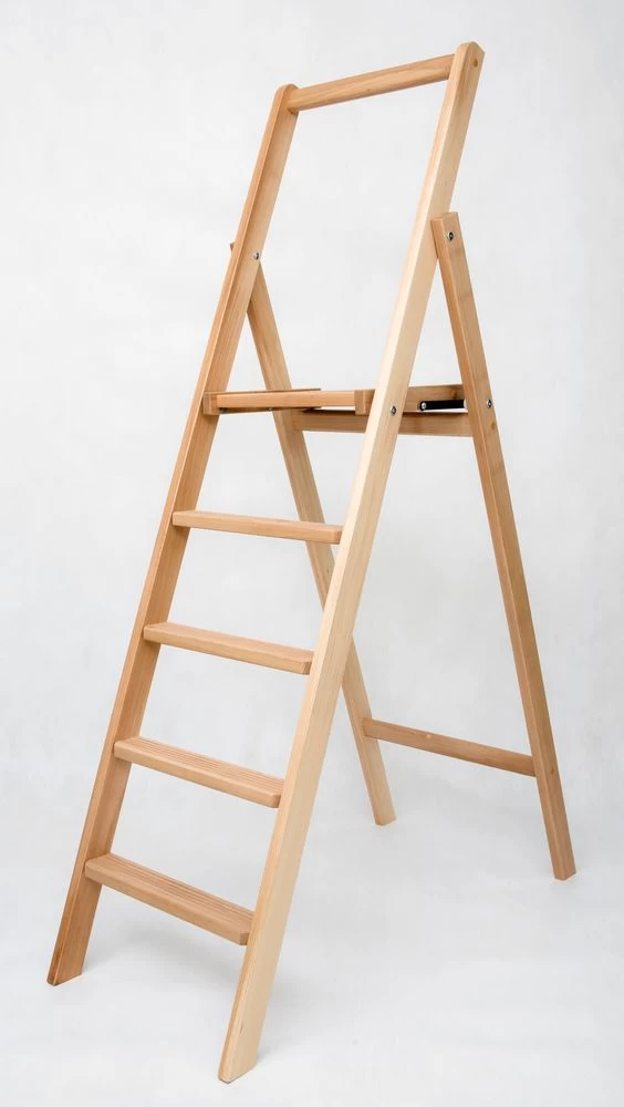 Стремянка деревянная Hoz-Block Батя 5 ступени Светлая (арт. СДБ-5С) от магазина ЛесКонПром.ру