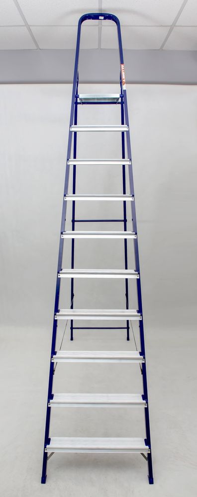 Стремянка стальная окрашенная с алюминиевыми ступенями АЛЮМЕТ 10 ступеней (арт. М8410) от магазина ЛесКонПром.ру