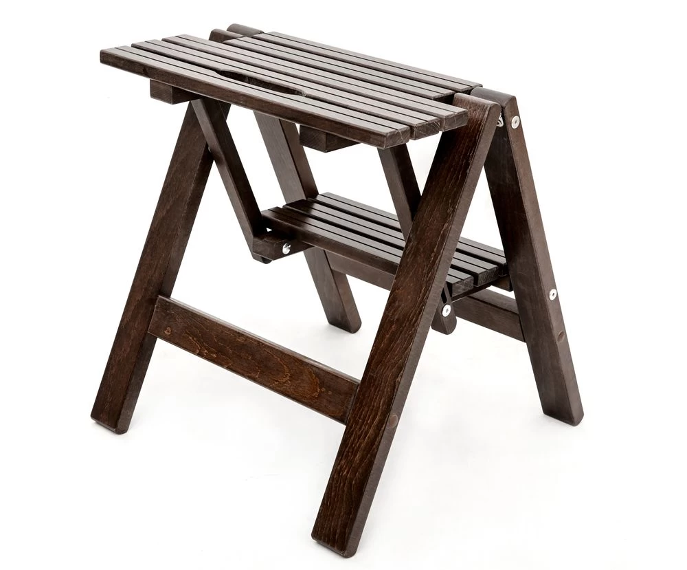 Стремянка-табурет деревянная с широкими ступенями Hoz-Block Микки 2 ступени Венге (арт. СДМТ-2В) от магазина ЛесКонПром.ру