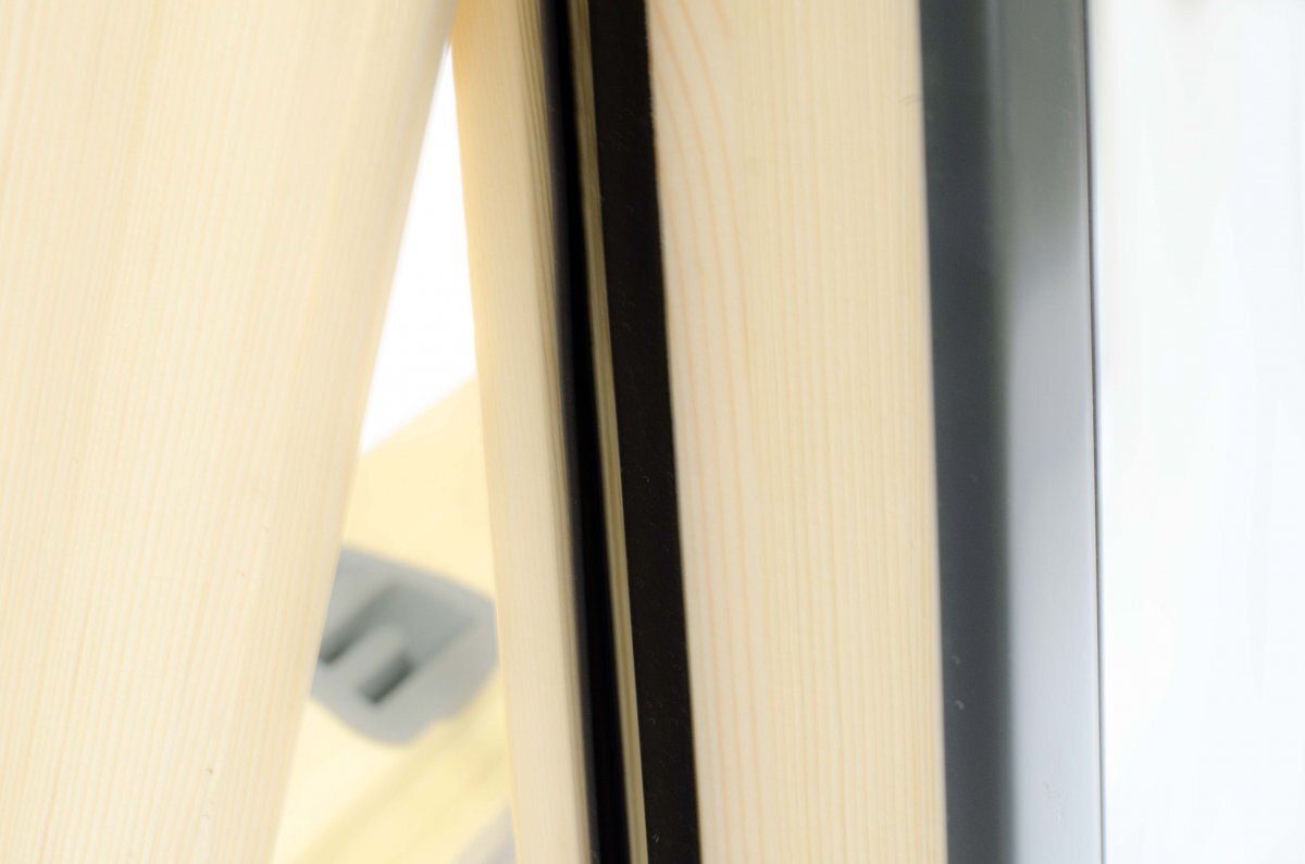 Окно мансардное FAKRO FTP CH 02 55х98 от магазина ЛесКонПром.ру