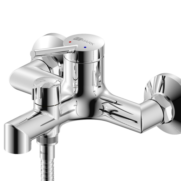 Смеситель для ванны Lemark MINIMA с длинным изливом от магазина ЛесКонПром.ру