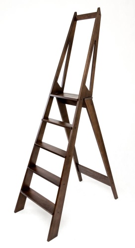 Стремянка деревянная Hoz-Block Стиль 5 ступеней Венге (арт. СДС-5В) от магазина ЛесКонПром.ру