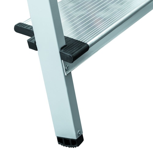 Стремянка стальная с широкой ступенью и органайзером Новая Высота 9 ступеней (арт. 1138109) от магазина ЛесКонПром.ру