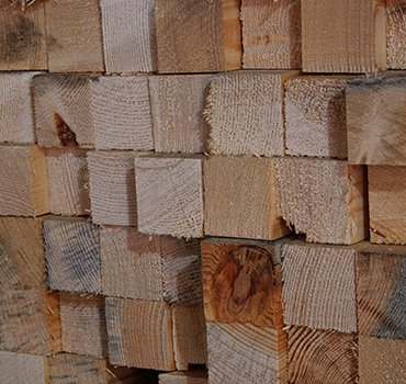 Строганный брус хвоя 40х40х2000 мм от магазина ЛесКонПром.ру