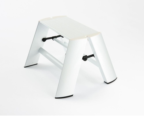 Стремянка двухсторонняя алюминиевая HASEGAWA 1 ступенчатая Lucano белая  арт. ML 1.0-1WH от магазина ЛесКонПром.ру