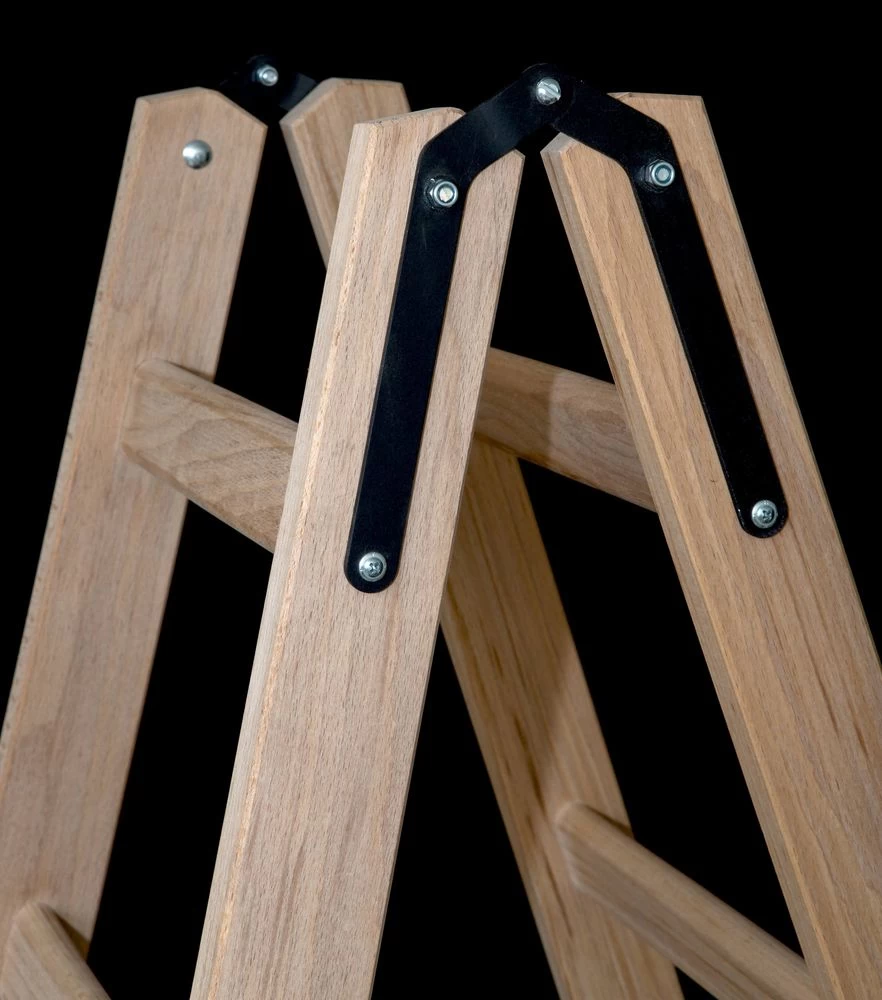 Стремянка двухсторонняя деревянная с перекладинами Hoz-Block Маляр 2х8 ступеней (арт. СДДМ-8) от магазина ЛесКонПром.ру