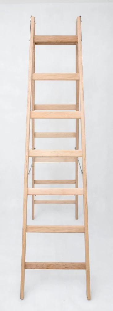 Стремянка двухсторонняя деревянная с перекладинами Hoz-Block Маляр 2х4 ступени (арт. СДДМ-4) от магазина ЛесКонПром.ру