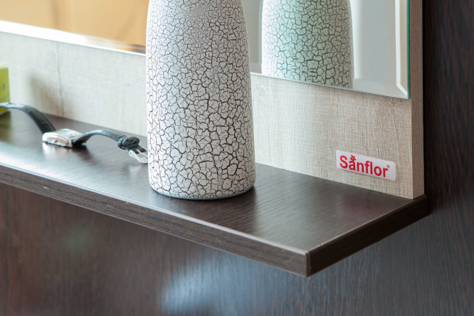 Зеркало с полкой Sanflor Толедо 80353230 от магазина ЛесКонПром.ру