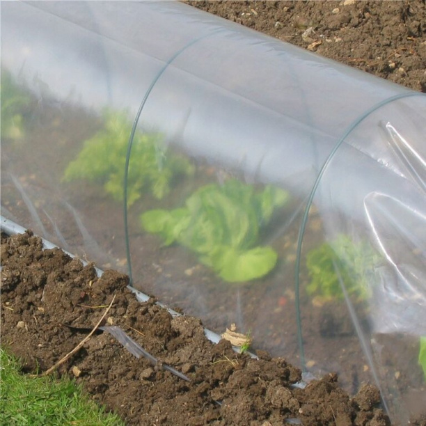 Пленка полиэтиленовая TRAVENA 200 мкм 3х3 м от магазина ЛесКонПром.ру