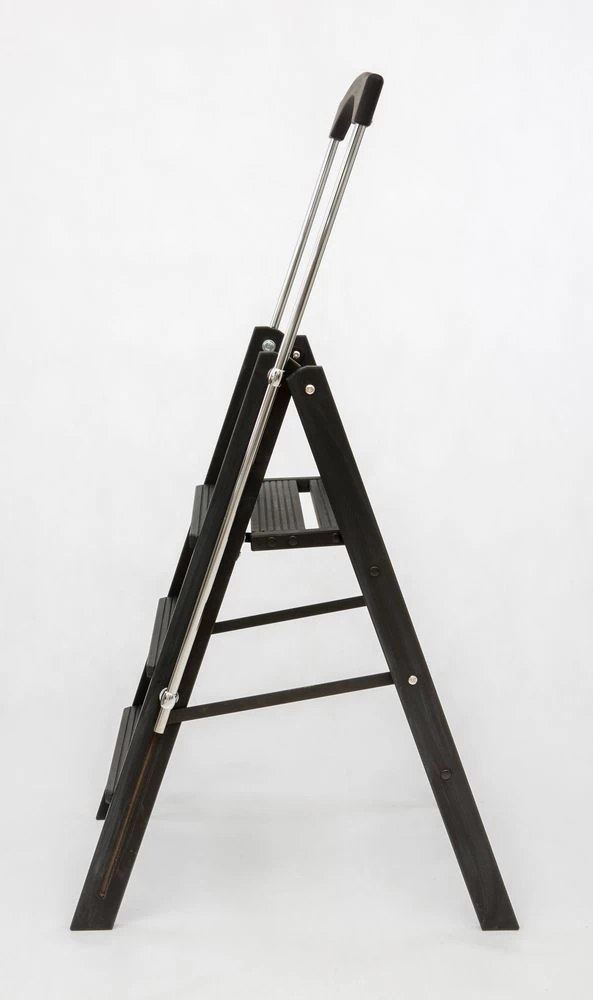 Стремянка деревянная Hoz-Block Серж 3 ступени Черная (арт. СДР-3Ч) от магазина ЛесКонПром.ру