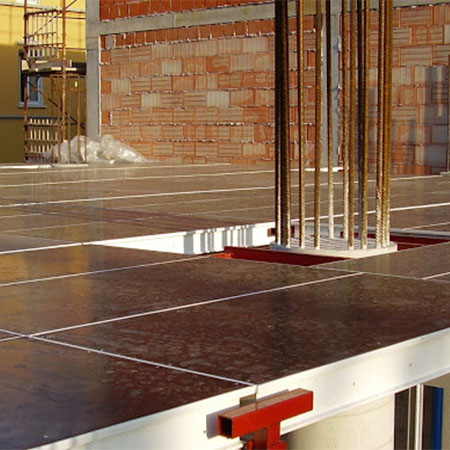 Ламинированная фанера, Китай (2440х1220х18мм) от магазина ЛесКонПром.ру