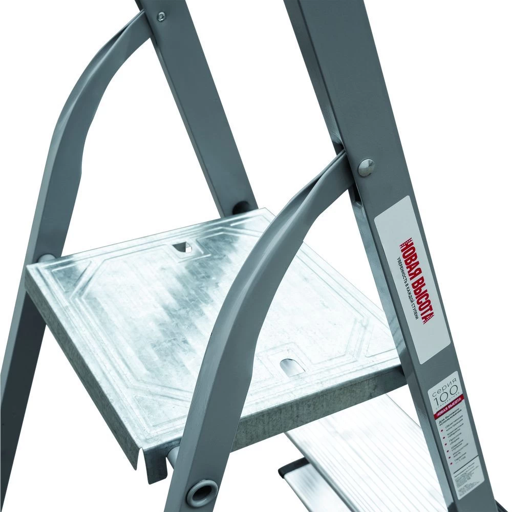 Стремянка стальная с широкой ступенью Новая Высота 10 ступеней (арт. 1137110) от магазина ЛесКонПром.ру