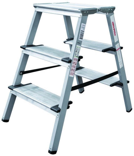 Стремянка стальная двухсторонняя  с широкой ступенью Новая Высота 3 ступени (арт. 1147203) от магазина ЛесКонПром.ру