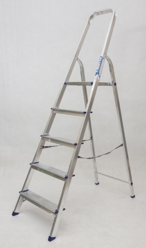 Стремянка алюминиевая Алюмет 5 ступеней (арт. AM705) от магазина ЛесКонПром.ру