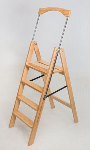 Стремянка деревянная Hoz-Block Серж 5 ступеней Белая (арт. СДР-5Б) от магазина ЛесКонПром.ру