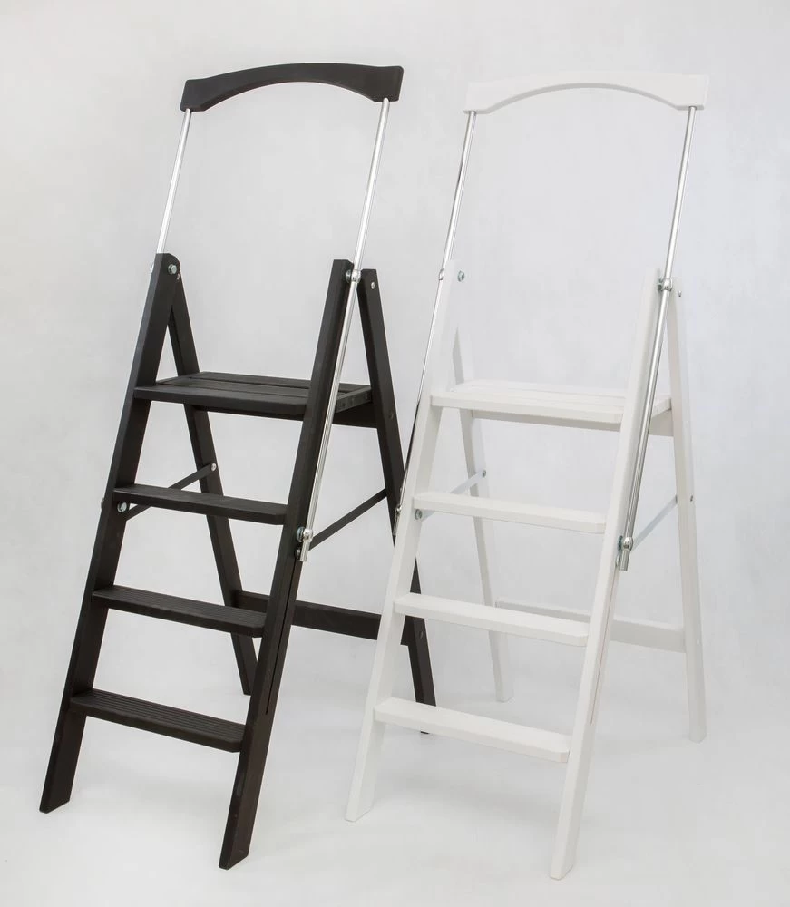 Стремянка деревянная Hoz-Block Серж 4 ступени Черная (арт. СДР-4Ч) от магазина ЛесКонПром.ру