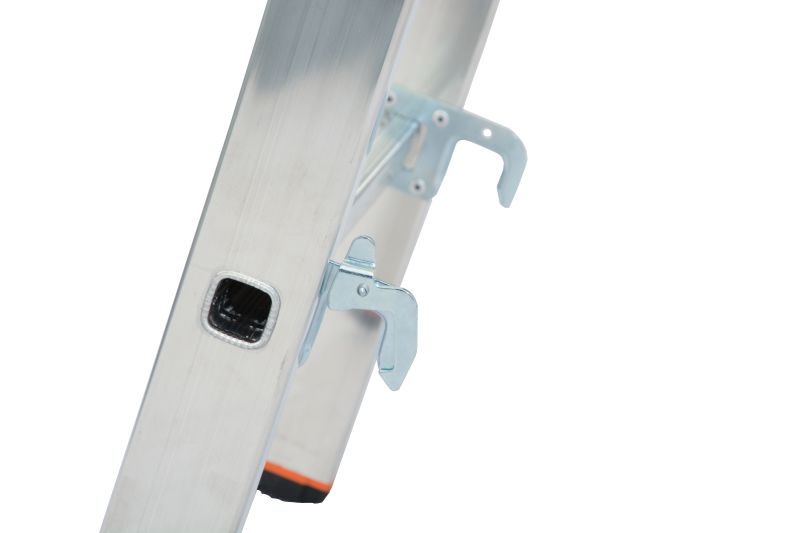 Лестница алюминиевая трехсекционая с допфункцией KRAUSE TRIBILO 3х8 от магазина ЛесКонПром.ру