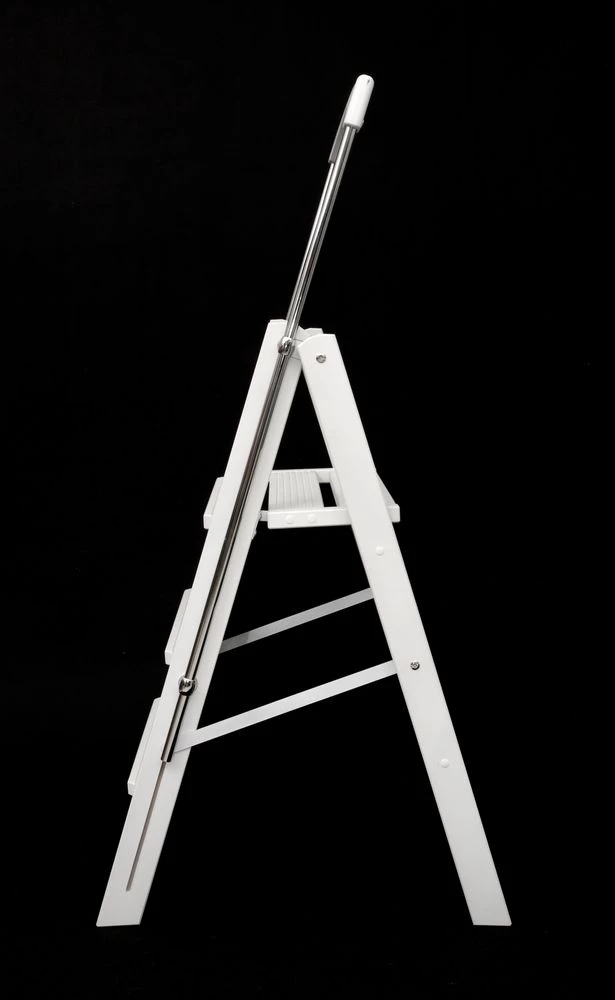 Стремянка деревянная Hoz-Block Серж 3 ступени Белая (арт. СДР-3Б) от магазина ЛесКонПром.ру