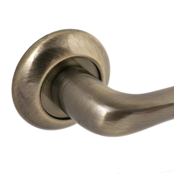 Дверные ручки Megapolis Mexico 0885 бронза от магазина ЛесКонПром.ру