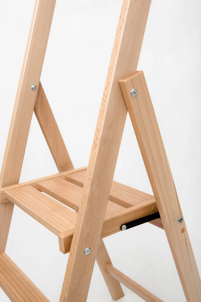 Стремянка деревянная Hoz-Block Батя 4 ступени Светлая (арт. СДБ-4С) от магазина ЛесКонПром.ру