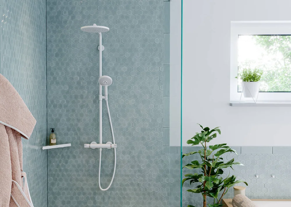 Полка Hansgrohe AddStoris 41741700 угловая, матовая белая от магазина ЛесКонПром.ру