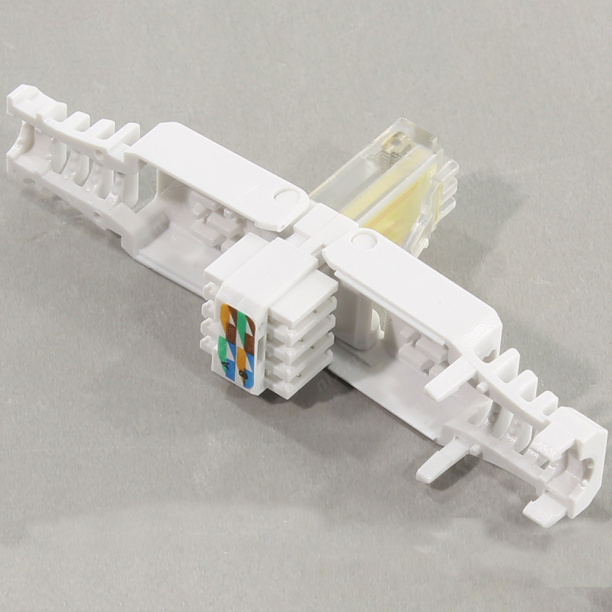 Штекер Rexant RJ45 8Р8С самообжимной от магазина ЛесКонПром.ру