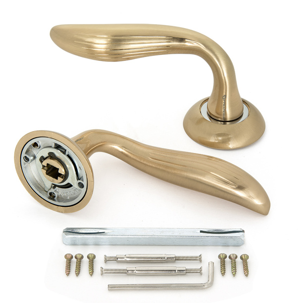 Дверные ручки Palladium Emma матовое золото от магазина ЛесКонПром.ру