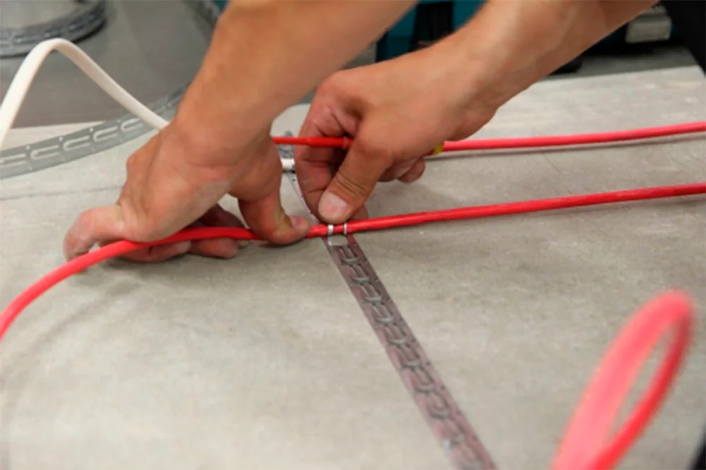 Теплый пол Деви Flex-18T 140F1238R 22 м от магазина ЛесКонПром.ру