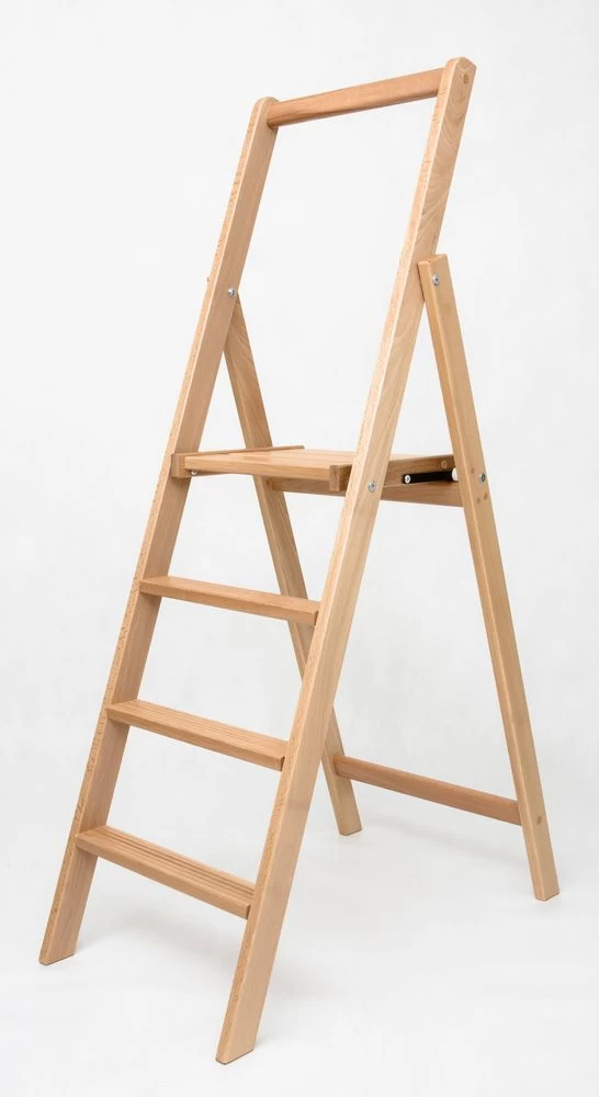 Стремянка деревянная Hoz-Block Батя 4 ступени Светлая (арт. СДБ-4С) от магазина ЛесКонПром.ру