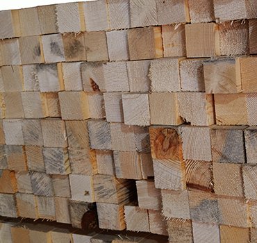 Строганный брус хвоя 40х40х2000 мм от магазина ЛесКонПром.ру