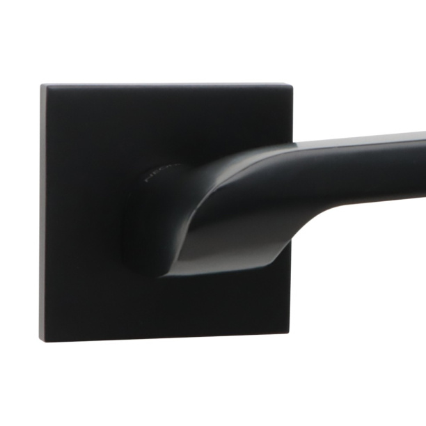 Ручки дверные NEODECO Flame EN черные от магазина ЛесКонПром.ру