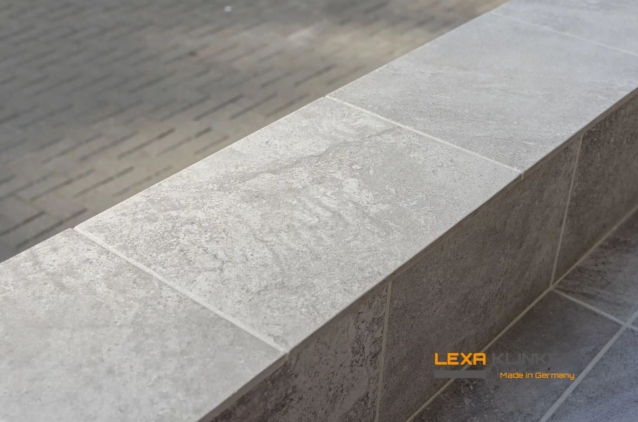 УГЛОВАЯ СТУПЕНЬ FRANKFURT ALTWEISS от магазина ЛесКонПром.ру