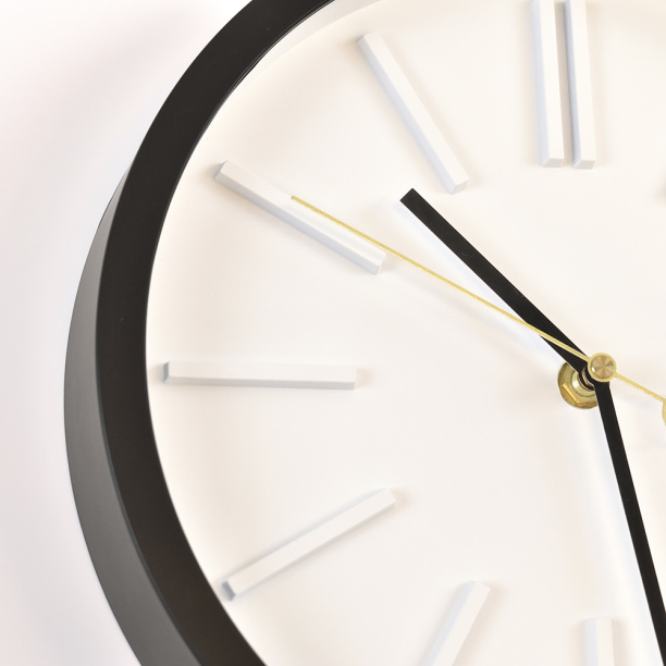 Часы настенные круглые Black d25 см от магазина ЛесКонПром.ру