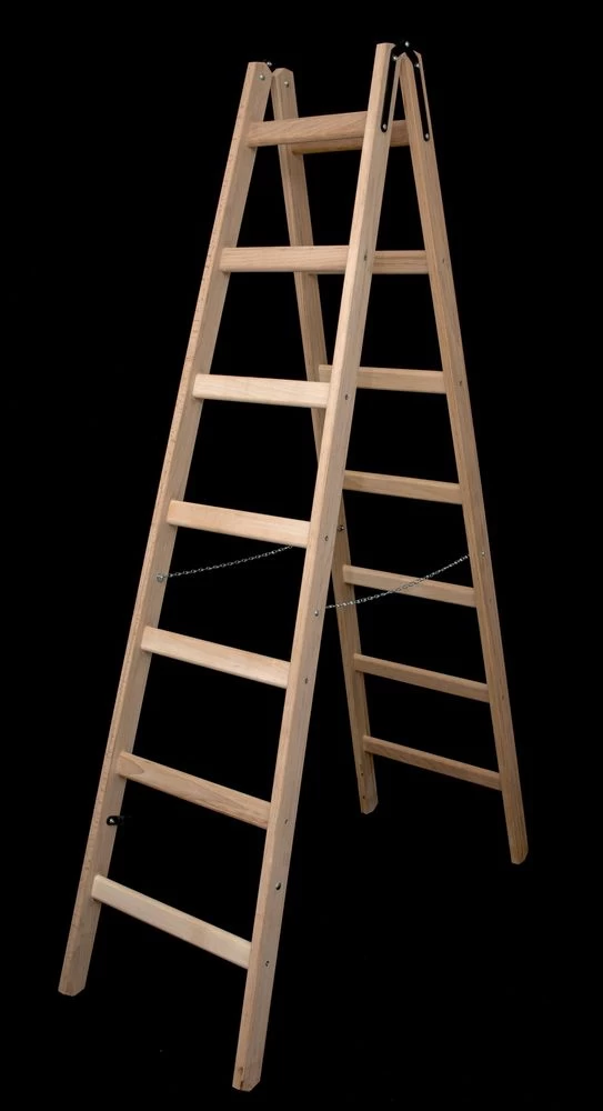 Стремянка двухсторонняя деревянная с перекладинами Hoz-Block Маляр 2х4 ступени (арт. СДДМ-4) от магазина ЛесКонПром.ру