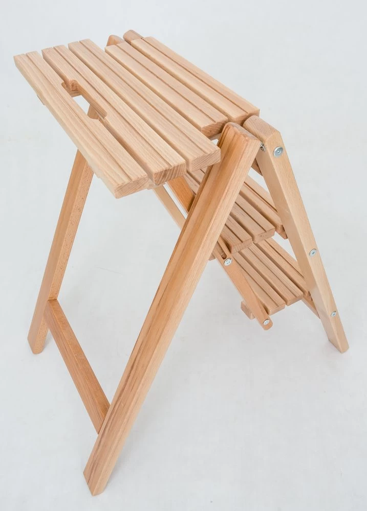 Стремянка-табурет деревянная с широкими ступенями Hoz-Block Микки 3 ступени Светлая (арт. СДМТ-3С) от магазина ЛесКонПром.ру