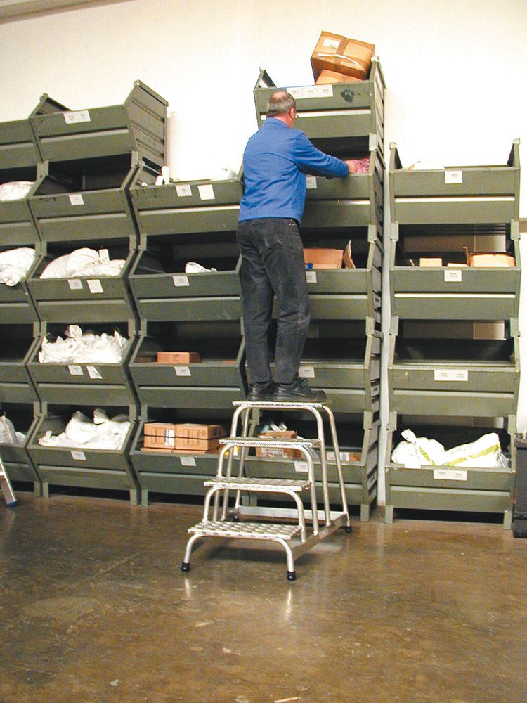 Монтажная подставка STABILO 4 ступень KRAUSE арт. 805041 от магазина ЛесКонПром.ру