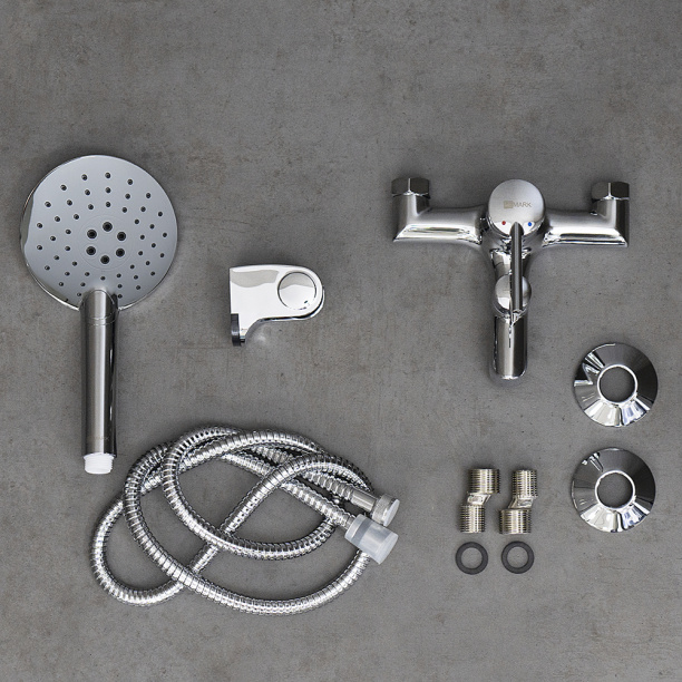 Смеситель для ванны Lemark MINIMA с длинным изливом от магазина ЛесКонПром.ру