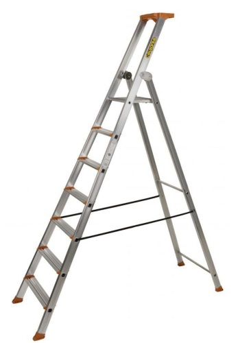 Стремянка алюминиевая профессиональная с полочкой Centaure 7 ступеней PRO 54 (арт.309207) от магазина ЛесКонПром.ру