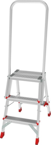 Стремянка алюминиевая профессиональная с увеличенной площадкой и дугой безопасности  80 см. Новая Высота 3 ступени (арт. 3136103) от магазина ЛесКонПром.ру