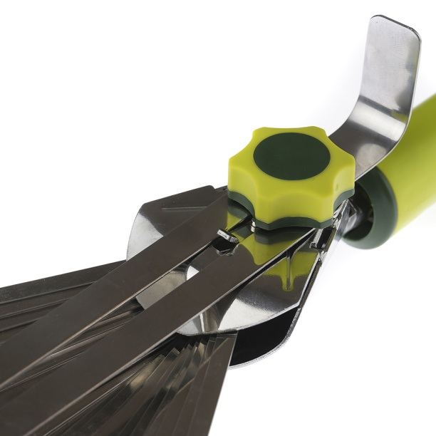 Грабли веерные Travena для комбисистемы 22 зуба от магазина ЛесКонПром.ру