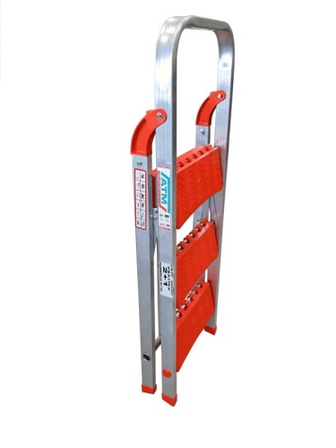 Алюминиевая стремянка с 2  широкими  ступенями ATM арт. ATM-370 от магазина ЛесКонПром.ру