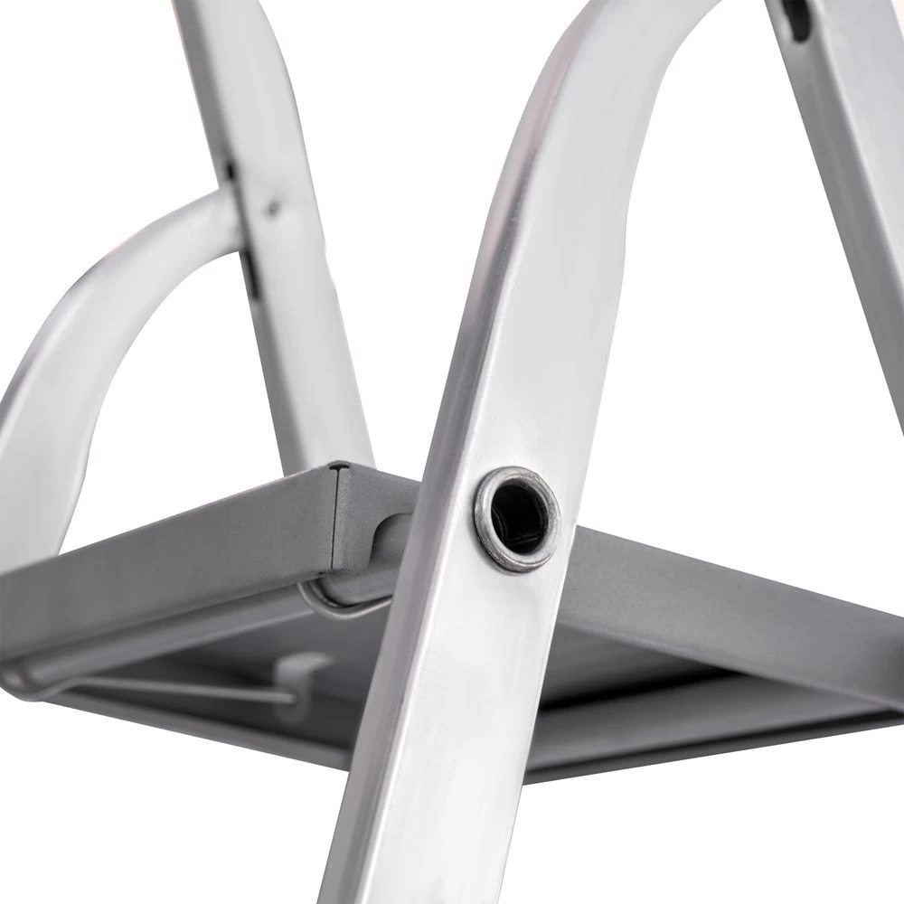 Стремянка алюминиевая Новая Высота 8 ступеней (арт. 2110108) от магазина ЛесКонПром.ру