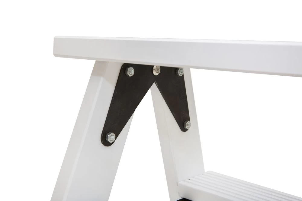 Стремянка двухсторонняя деревянная Hoz-Block Марк 4 ступени Белая (арт. ДДС-4Б) от магазина ЛесКонПром.ру